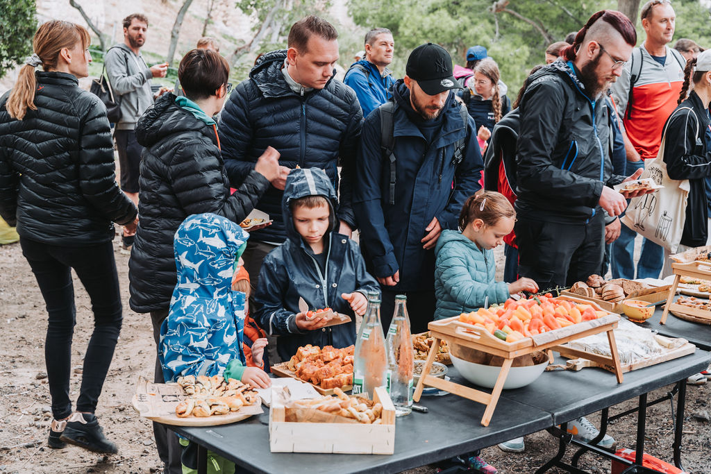 Beach Clean Up in Marseille 3